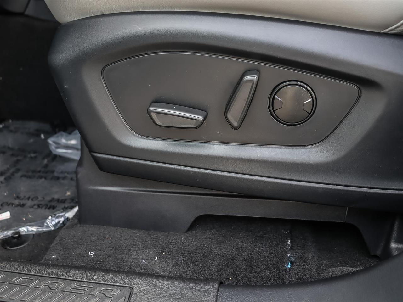 2026 Ford Explorer Active Photo