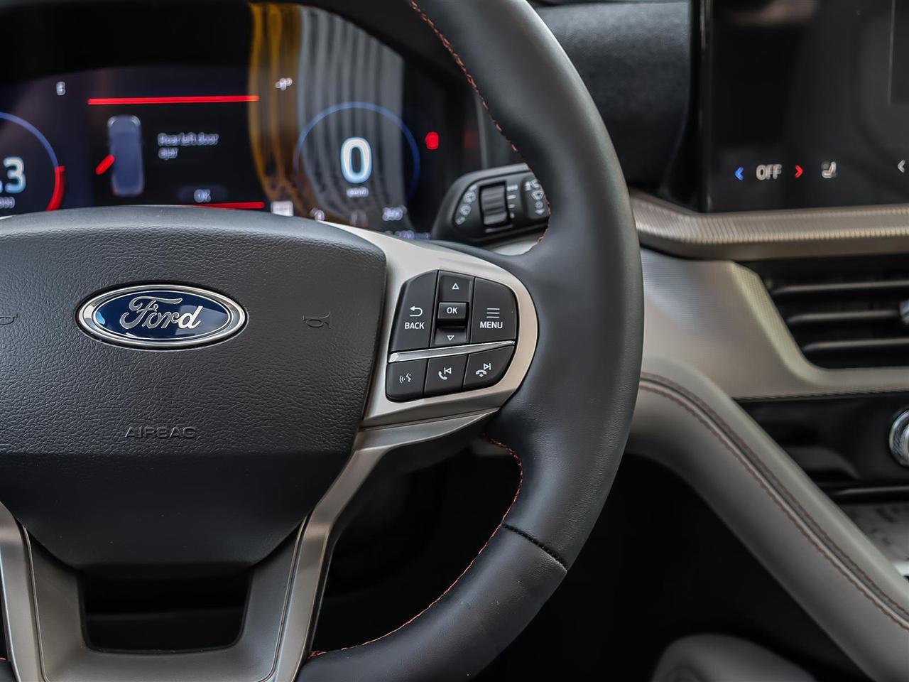 2026 Ford Explorer Active Photo