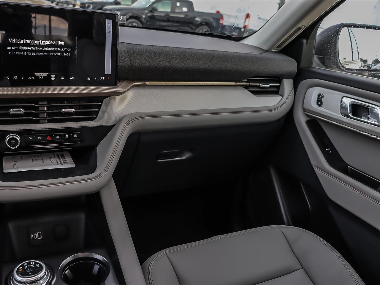 2026 Ford Explorer Active Photo