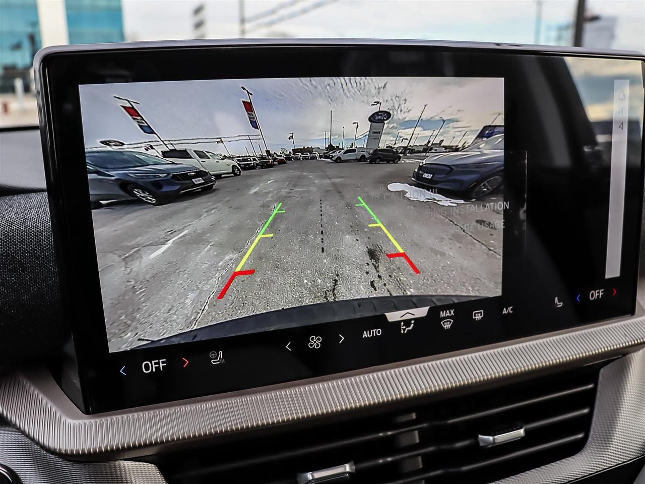 2026 Ford Explorer Active Photo