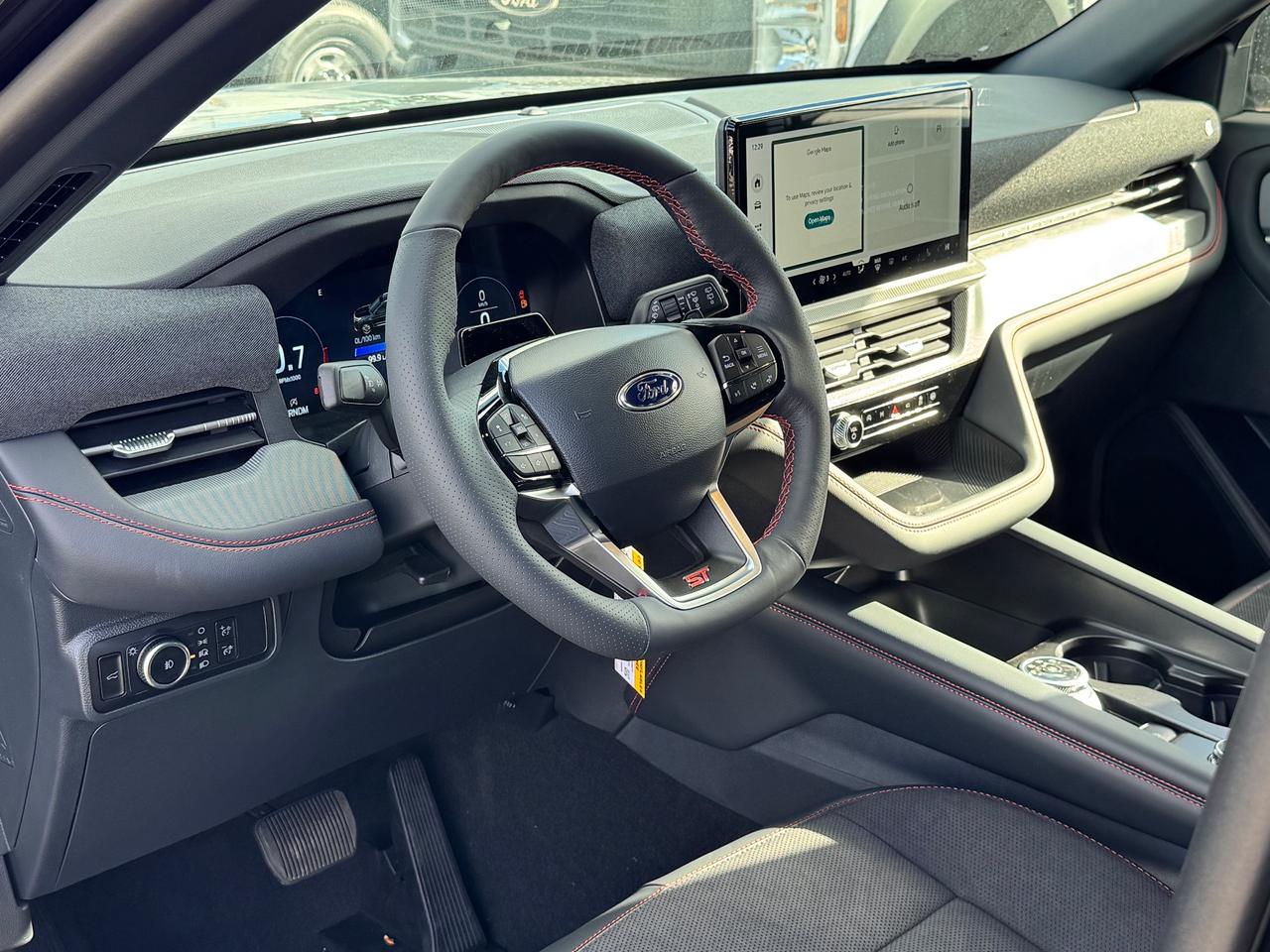 2026 Ford Explorer ST Photo