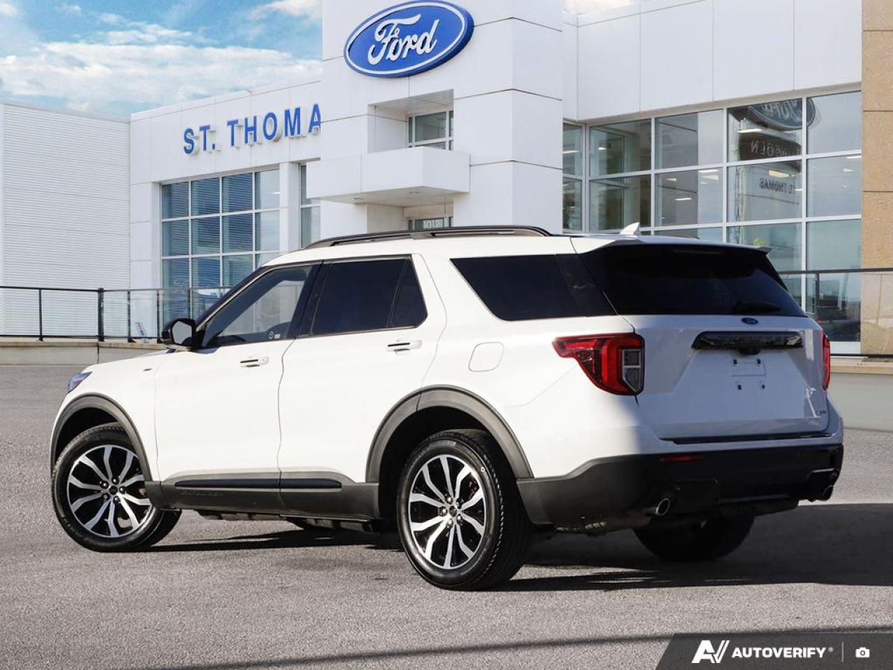 2023 Ford Explorer ST-Line Photo