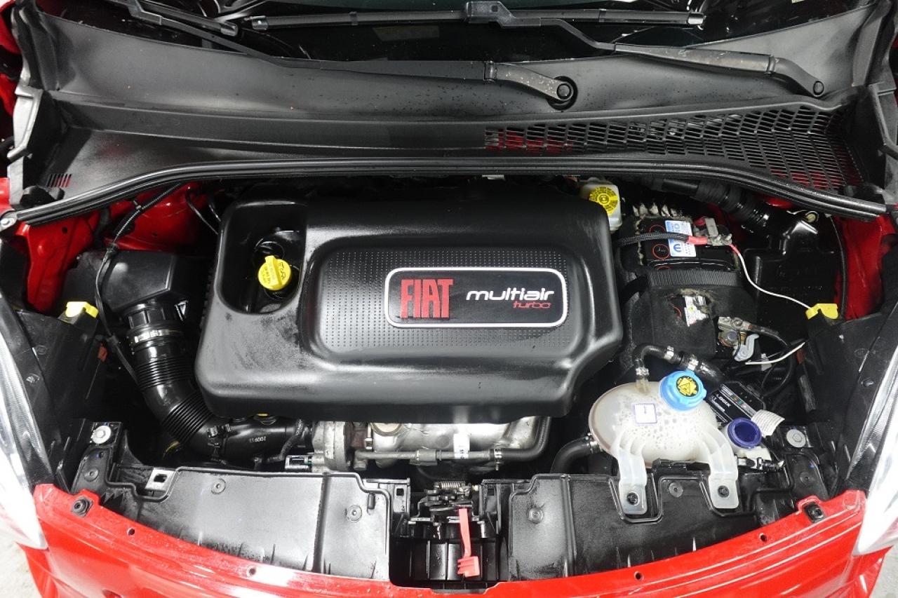 2014 Fiat 500L LOUNGE,LOW KM,NO ACCIDENT.PANO ROOF,NAVI,ONE OWNER - Photo #35