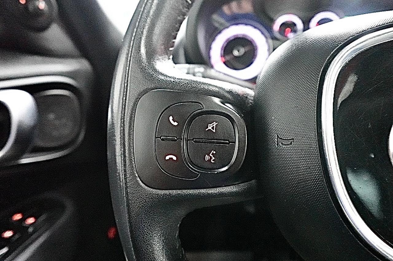 2014 Fiat 500L LOUNGE,LOW KM,NO ACCIDENT.PANO ROOF,NAVI,ONE OWNER - Photo #29