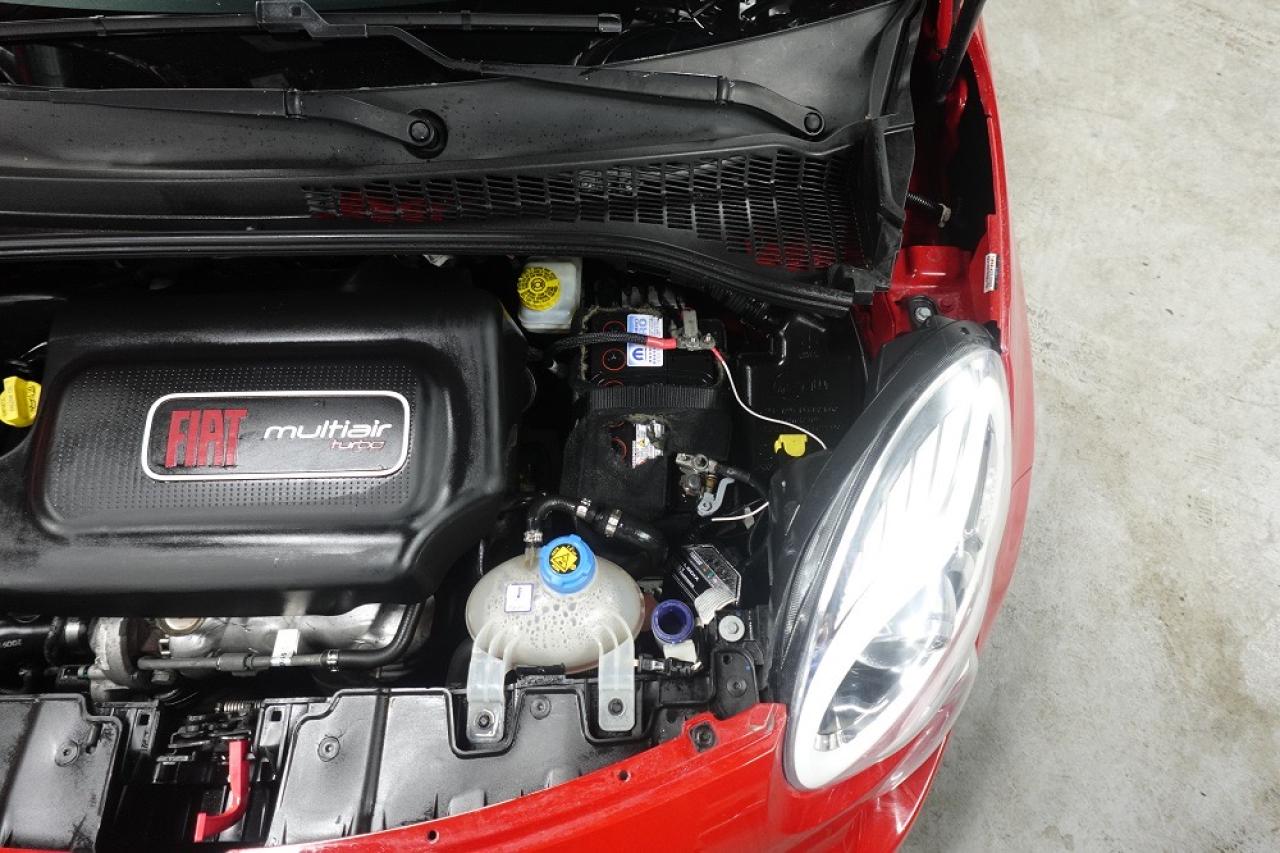 2014 Fiat 500L LOUNGE,LOW KM,NO ACCIDENT.PANO ROOF,NAVI,ONE OWNER Photo