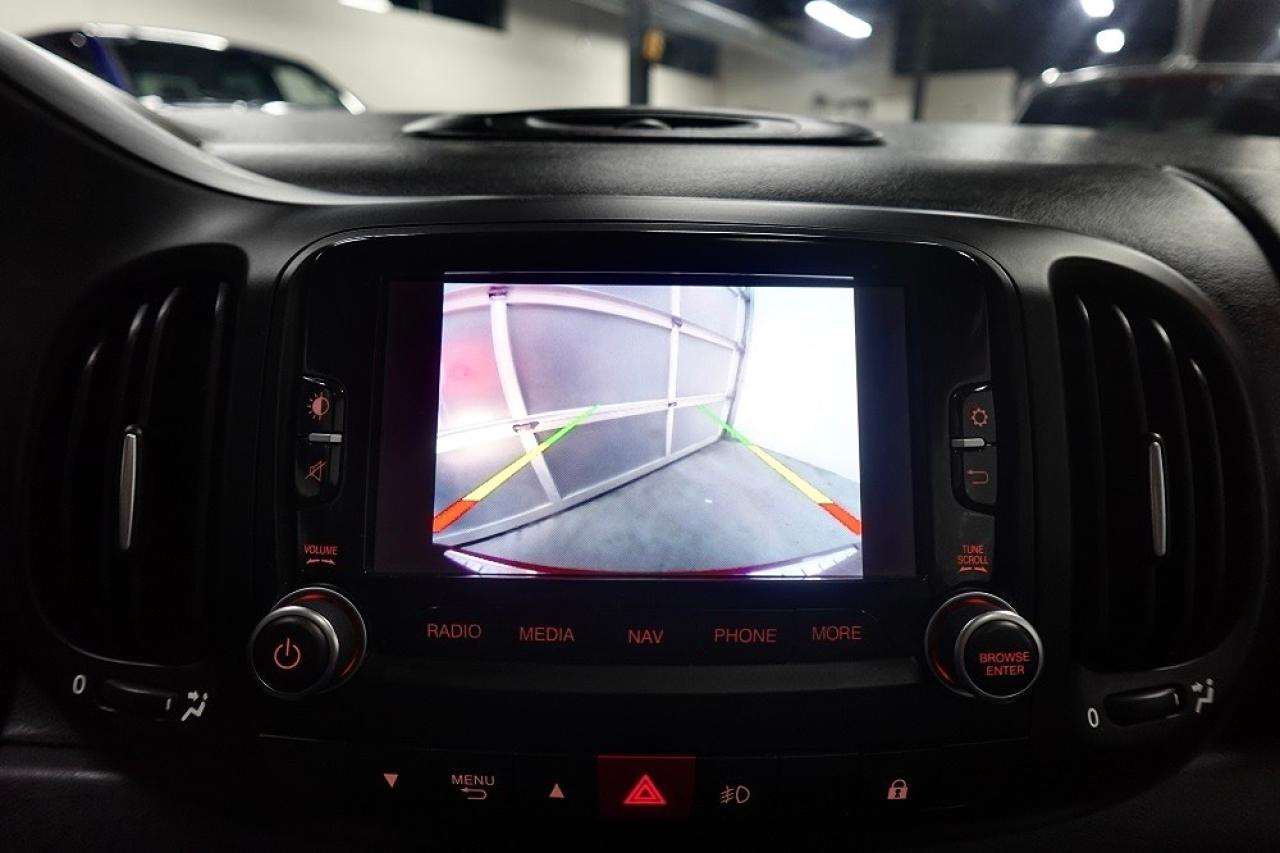 2014 Fiat 500L LOUNGE,LOW KM,NO ACCIDENT.PANO ROOF,NAVI,ONE OWNER - Photo #24