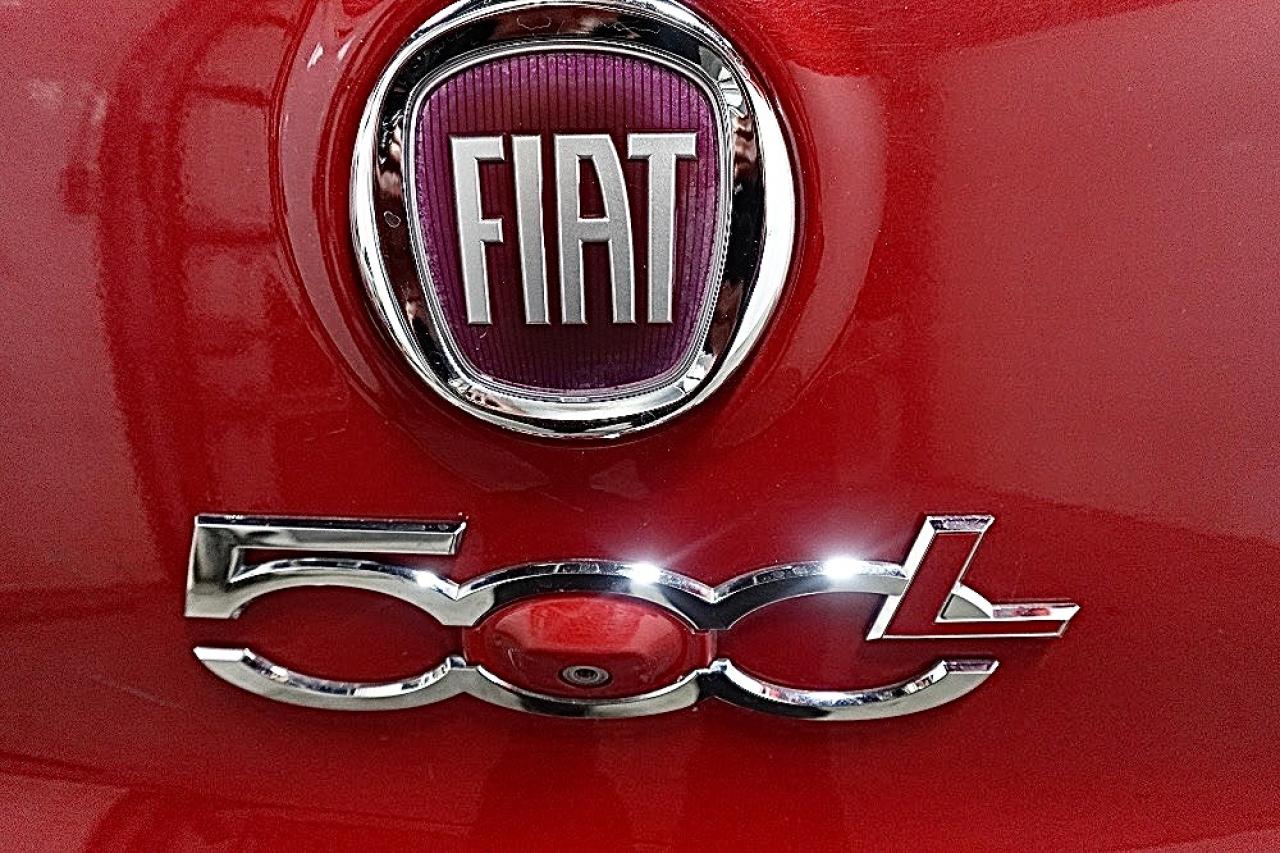 2014 Fiat 500L LOUNGE,LOW KM,NO ACCIDENT.PANO ROOF,NAVI,ONE OWNER - Photo #8