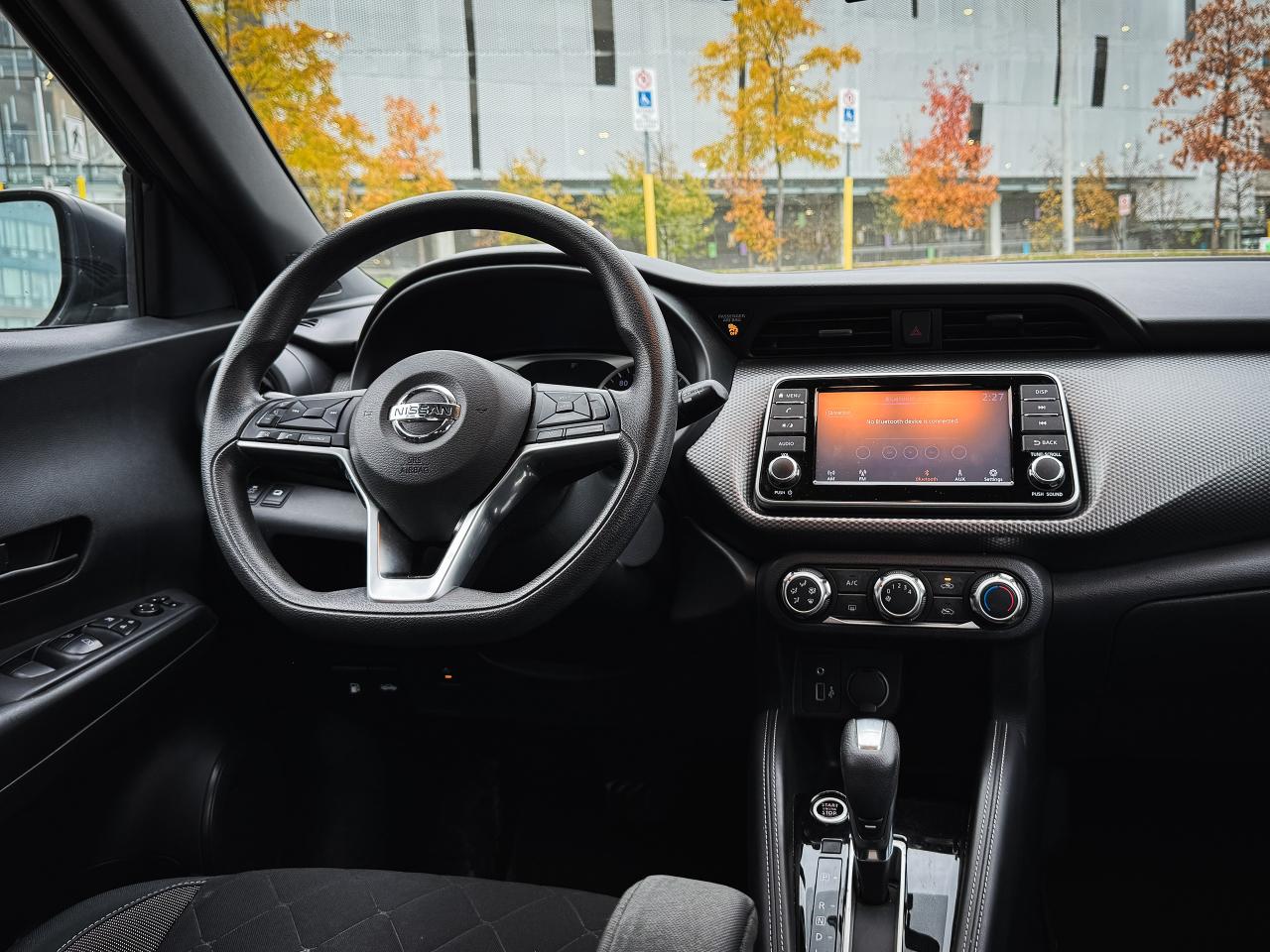 2019 Nissan Kicks S FWD | NO ACCIDENT | CLEAN CARFAX | - Photo #10