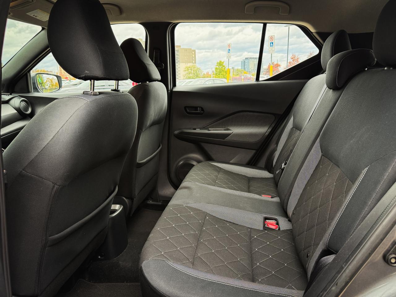 2019 Nissan Kicks S FWD | NO ACCIDENT | CLEAN CARFAX | - Photo #9