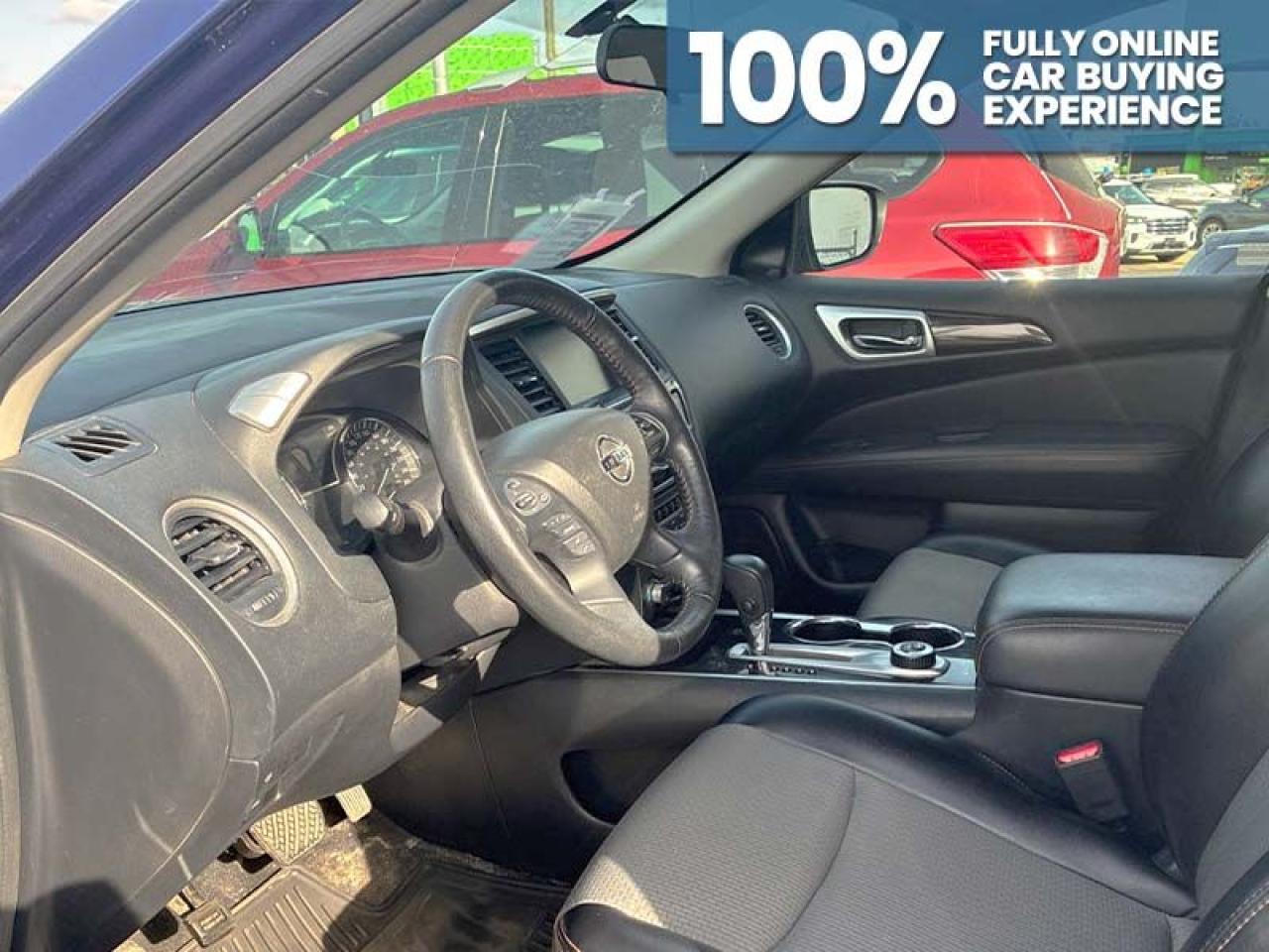 2020 Nissan Pathfinder SV Tech - Photo #2