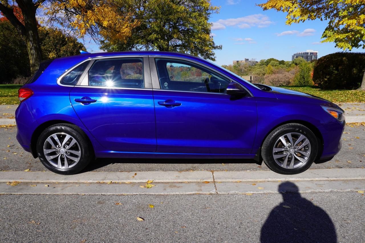 2019 Hyundai Elantra GT 1 OWNER / NO ACCIDENTS / MANUAL / STUNNING COMBO Photo4