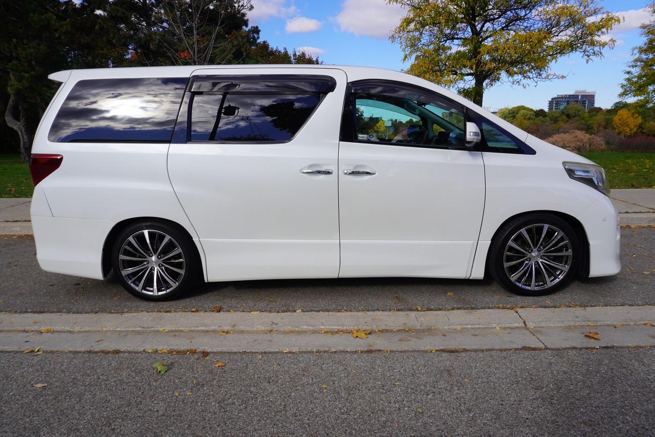2008 Toyota Alphard EXECUTIVE SEATING / FRIDGE / 7 PASSENGER /LOW KM'S Photo4
