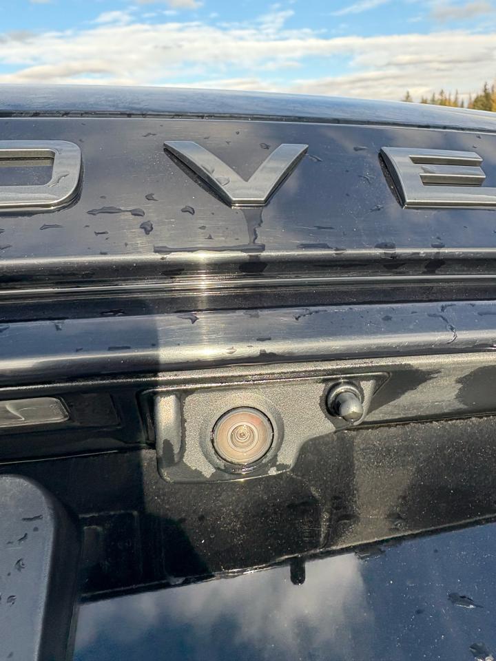 2020 Land Rover Range Rover Velar P340 R-Dynamic S - Photo #17