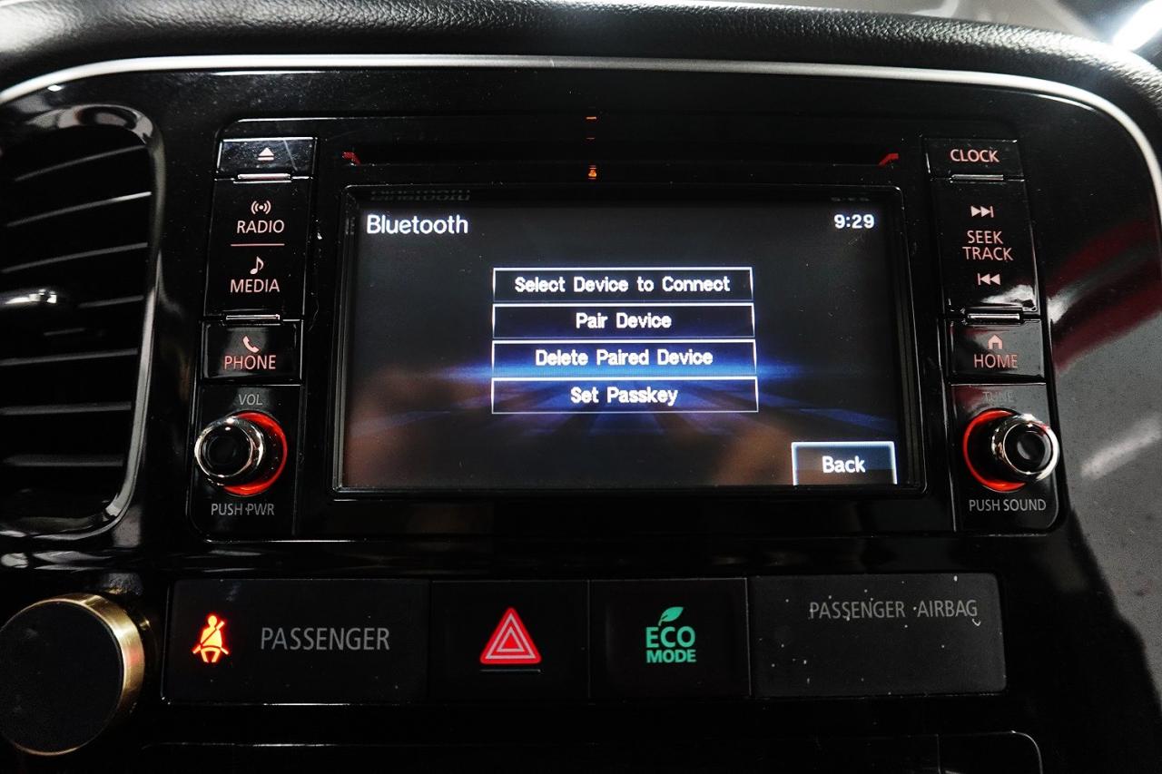 2017 Mitsubishi Outlander ES AWD, NO ACCIDENT, WELL MAINTAINED, BACK-CAM - Photo #23