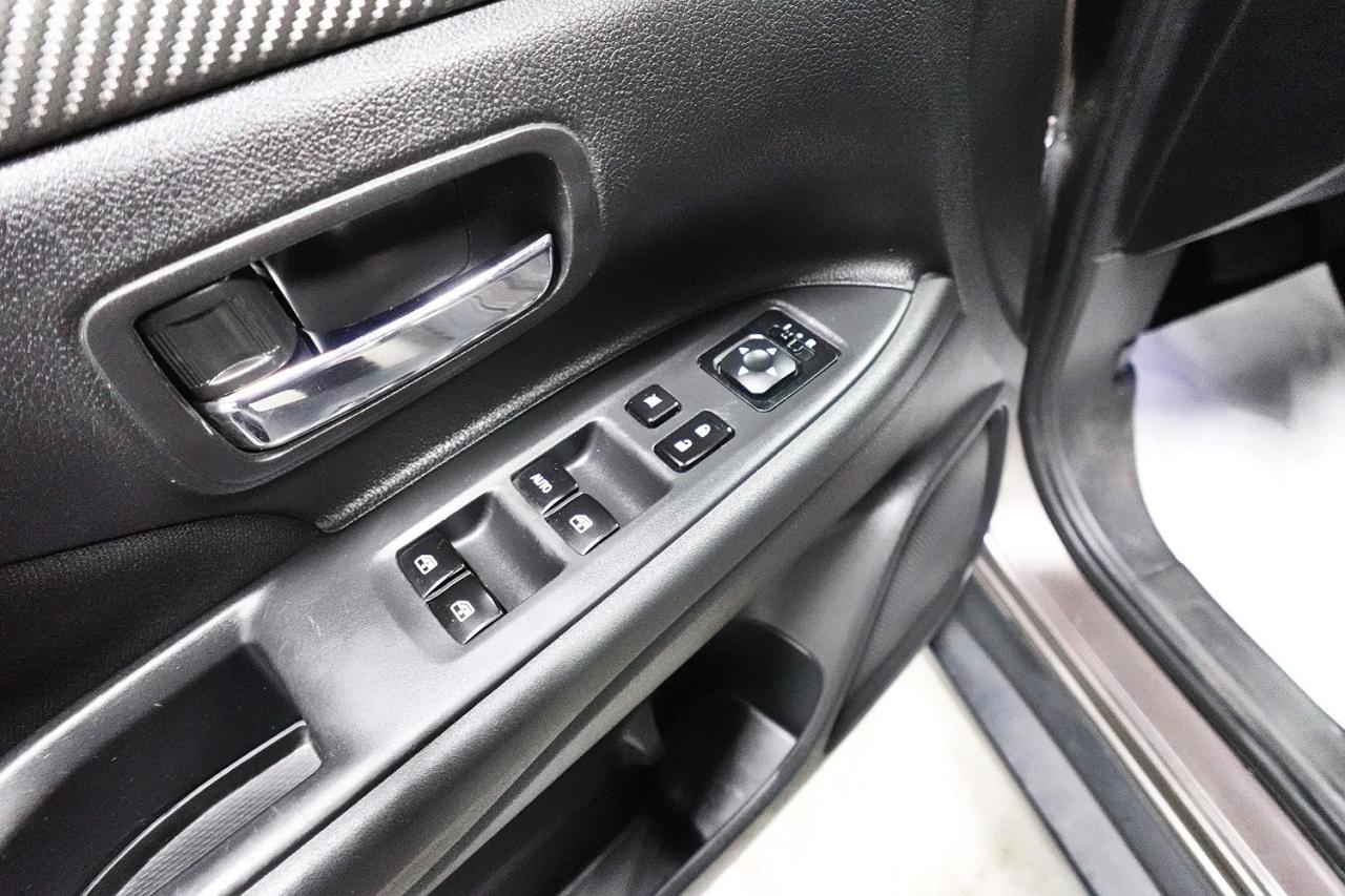 2017 Mitsubishi Outlander ES AWD, NO ACCIDENT, WELL MAINTAINED, BACK-CAM - Photo #14