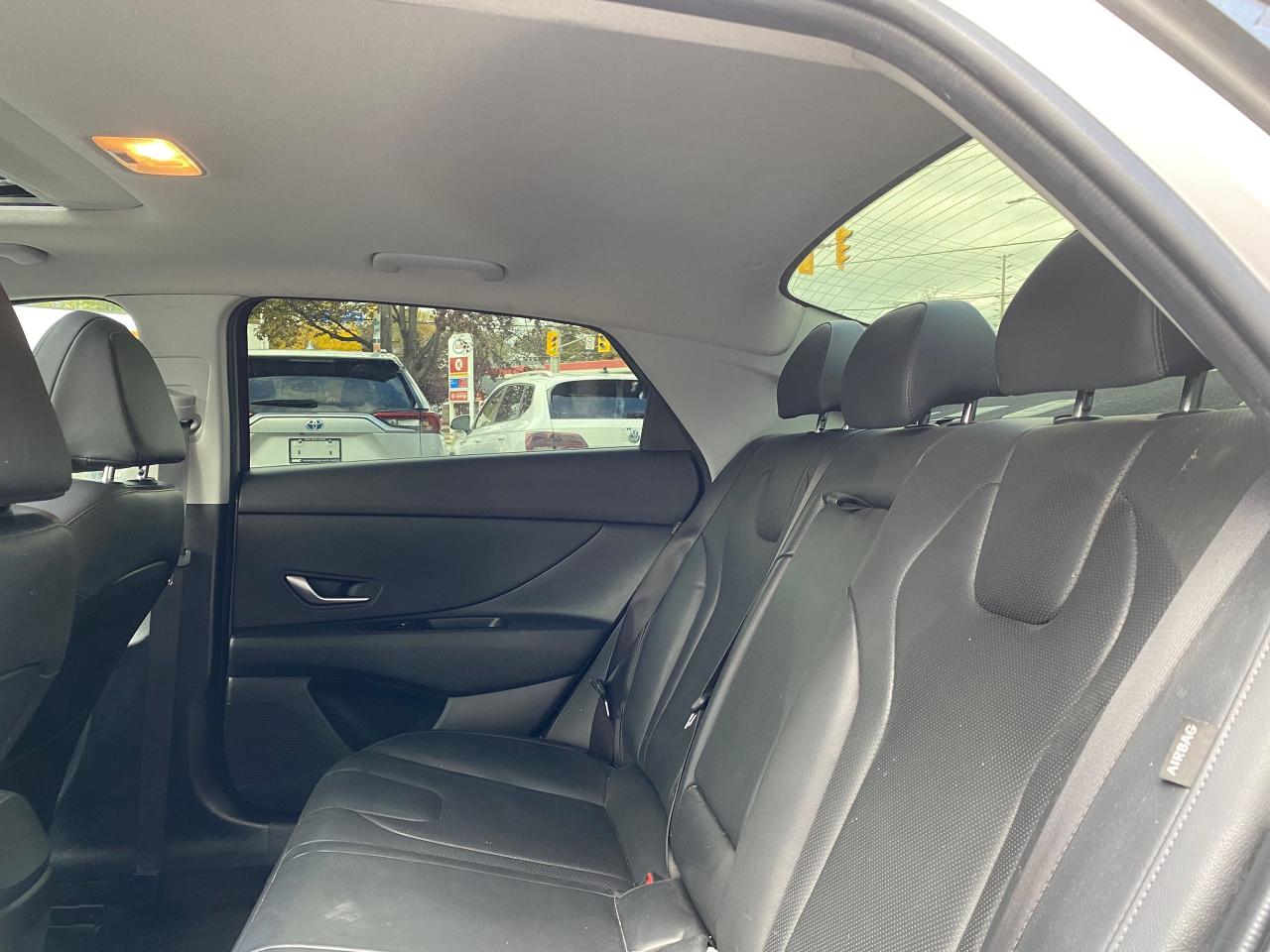 2024 Hyundai Elantra Luxury - Photo #18