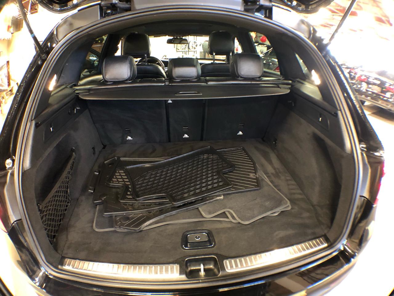 2019 Mercedes-Benz GLC-Class 300 4MATIC LEATHER PAN/ROOF NAVI B/SPOT CAMERA Photo