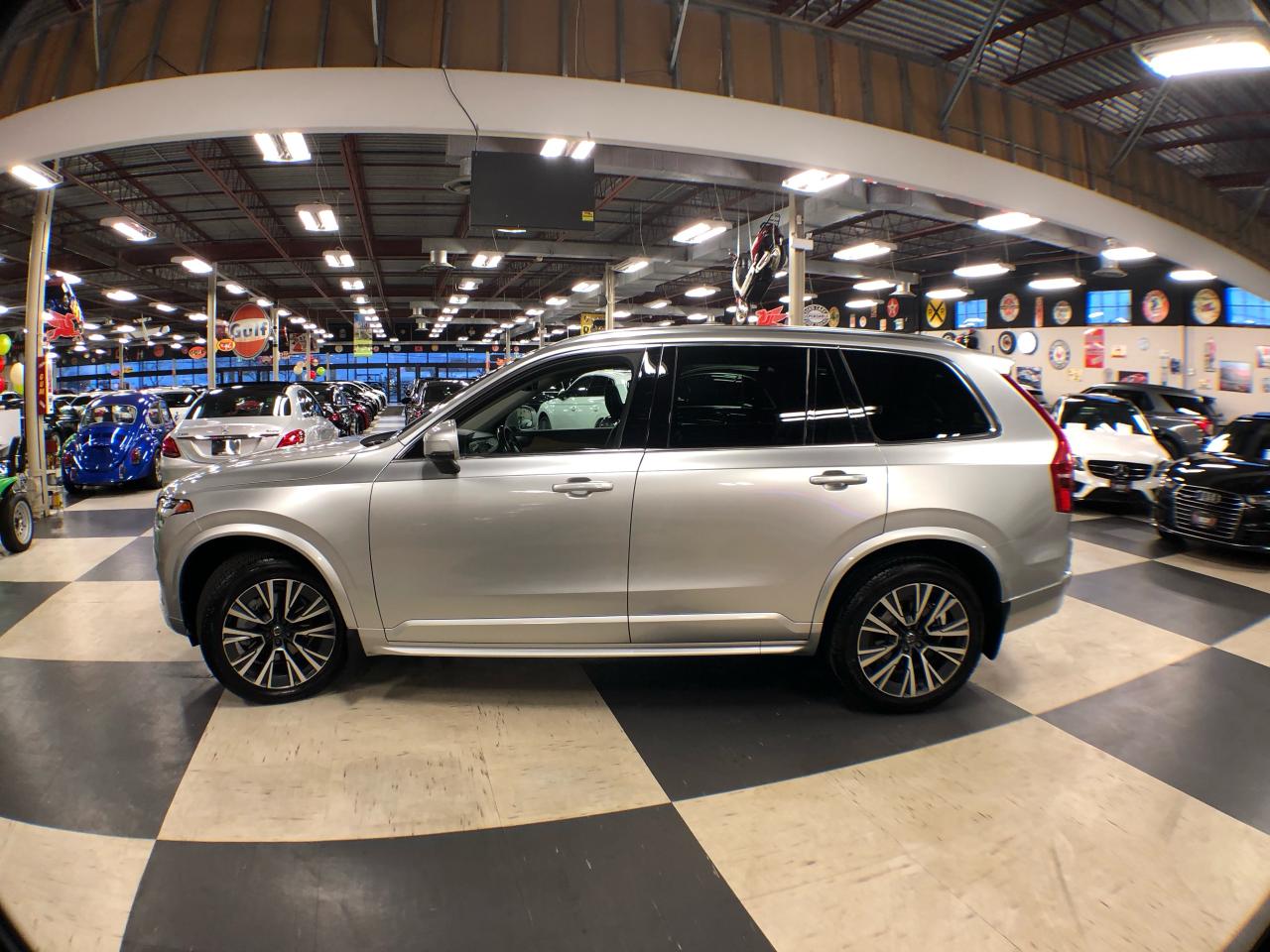 2021 Volvo XC90 MOMENTUM 7 PASS AWD LEATHER PAN/ROOF NAV CAMERA Photo3