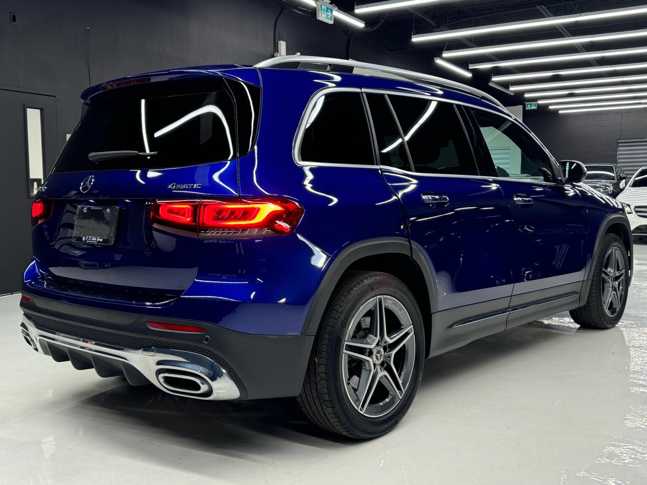 2023 Mercedes-Benz GLB AMG PKG|CARPLAY|360CAM|BSM|FCW|AMBIENT LIGHTING| - Photo #4