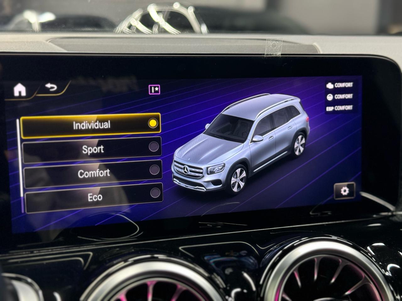 2023 Mercedes-Benz GLB AMG PKG|CARPLAY|360CAM|BSM|FCW|AMBIENT LIGHTING| - Photo #18