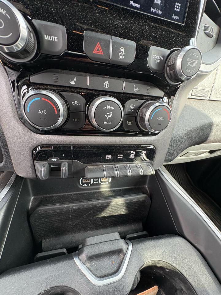 2024 RAM 2500 Big Horn 4x4 Crew Cab 6'4" Box - Photo #7