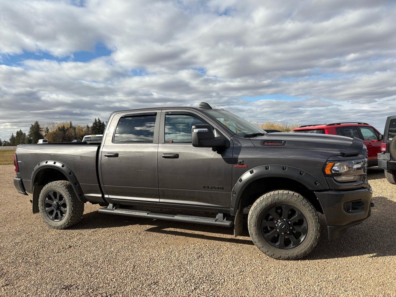 2024 RAM 2500 Big Horn 4x4 Crew Cab 6'4" Box - Photo #2