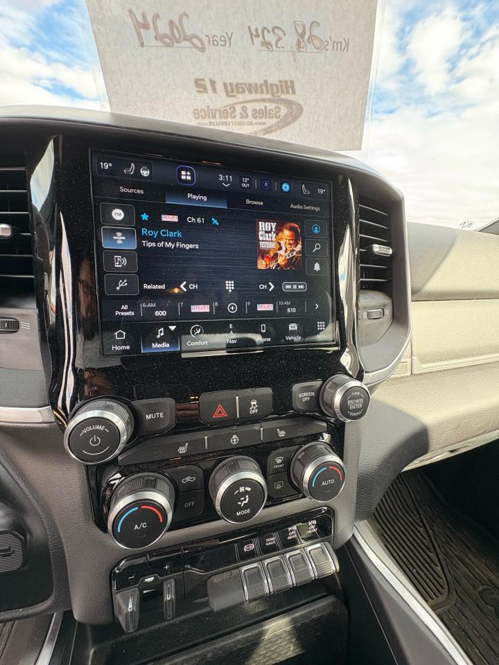 2024 RAM 2500 Big Horn 4x4 Crew Cab 6'4" Box - Photo #8