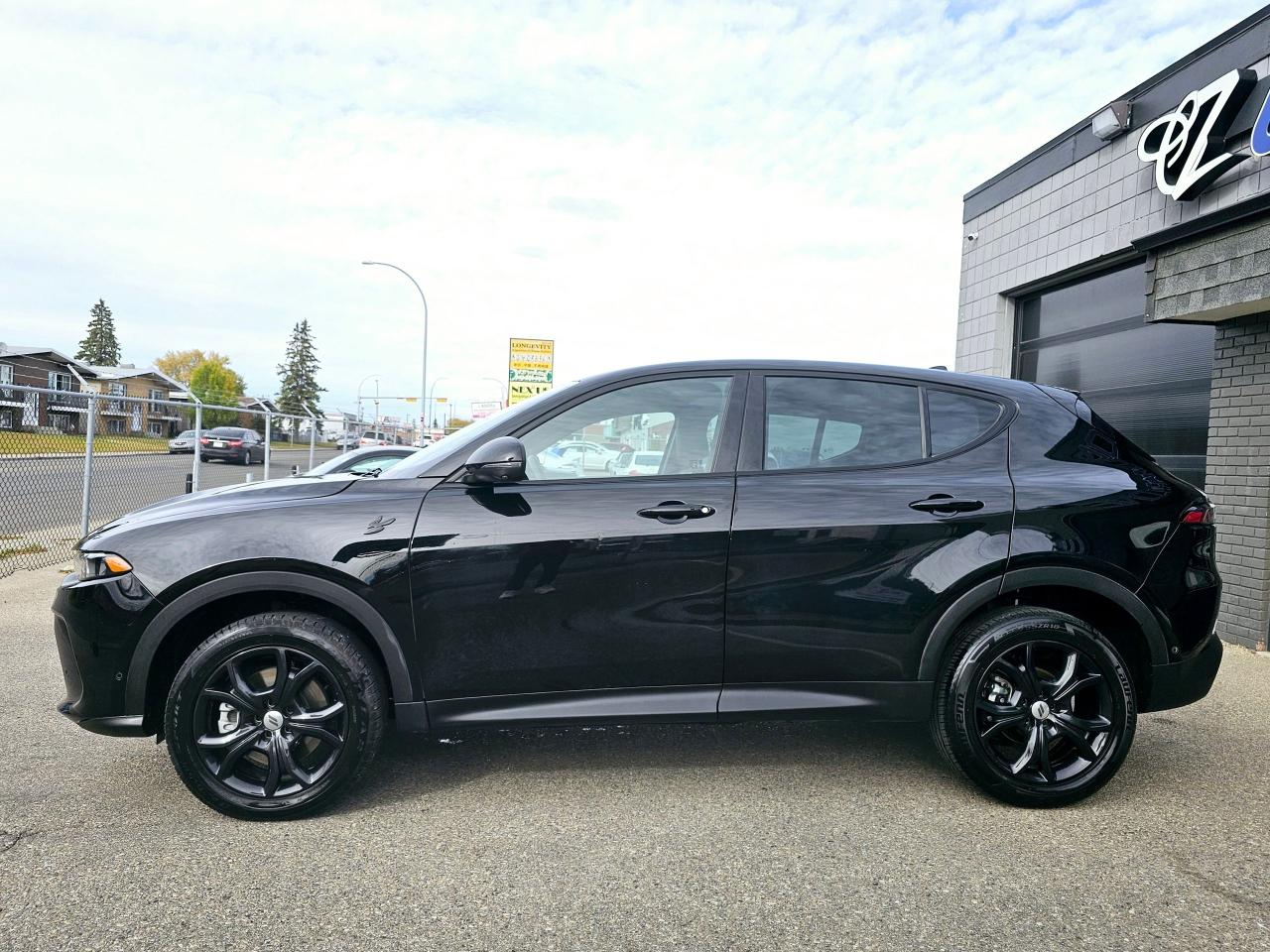 2024 Dodge Hornet GT Plus AWD | Tech Pack | Blacktop Package - Photo #4