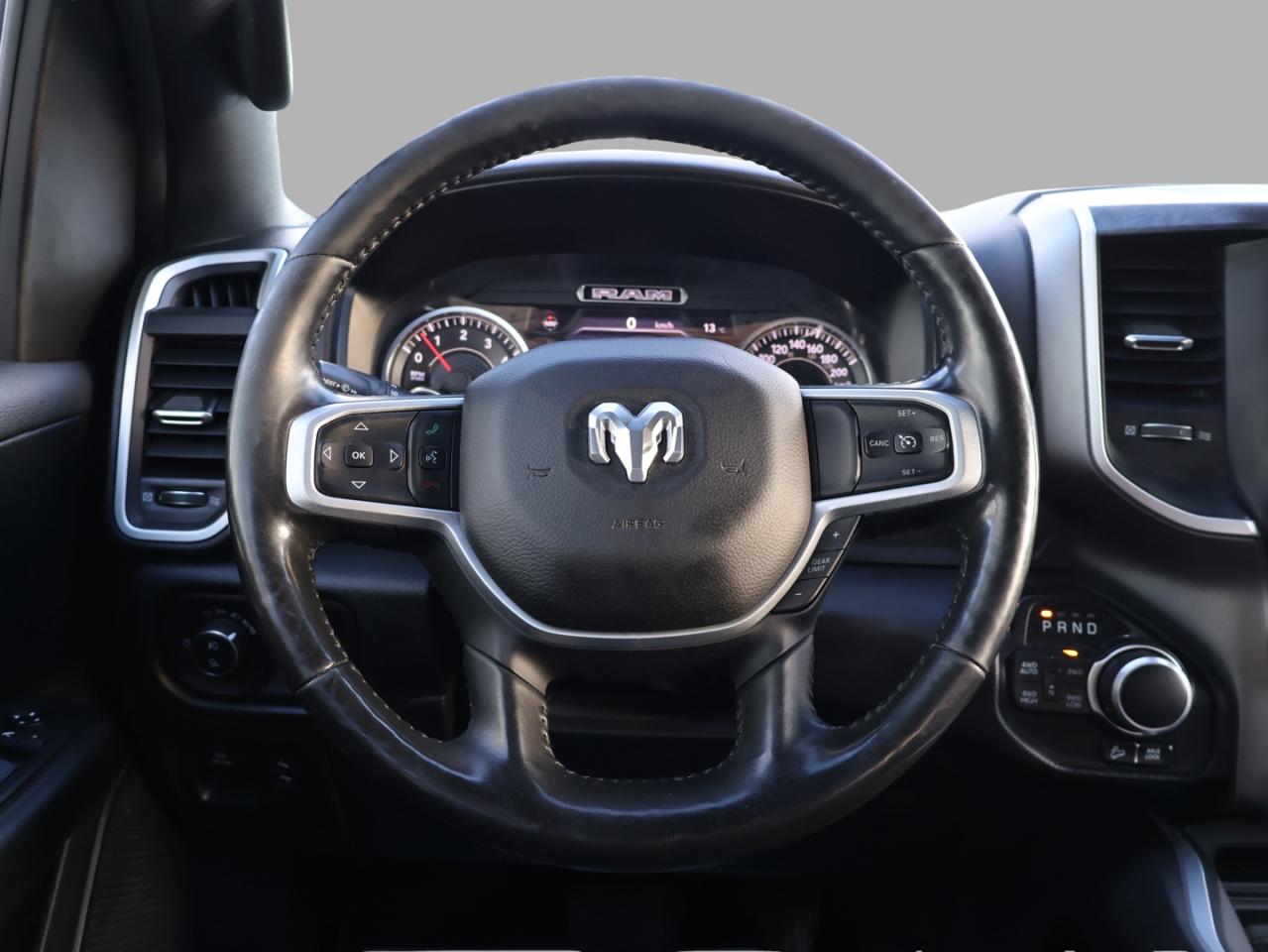 2020 RAM 1500 BIG HORN-OFF ROAD PKG HEMI 4WD CERTIFIED *ACCIDENT FREE* CAMERA BLUETOOTH HEATED SEATS/STEERING P.SENSORS CRUISE ALLOYS - Photo #8