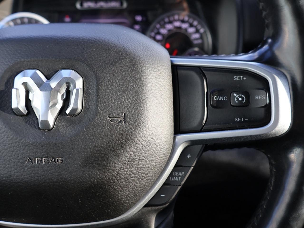 2020 RAM 1500 BIG HORN-OFF ROAD PKG HEMI 4WD CERTIFIED *ACCIDENT FREE* CAMERA BLUETOOTH HEATED SEATS/STEERING P.SENSORS CRUISE ALLOYS - Photo #30