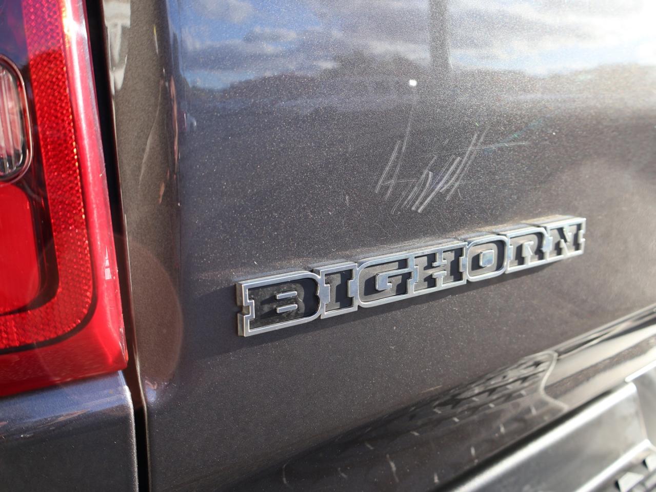 2020 RAM 1500 BIG HORN-OFF ROAD PKG HEMI 4WD CERTIFIED *ACCIDENT FREE* CAMERA BLUETOOTH HEATED SEATS/STEERING P.SENSORS CRUISE ALLOYS - Photo #34