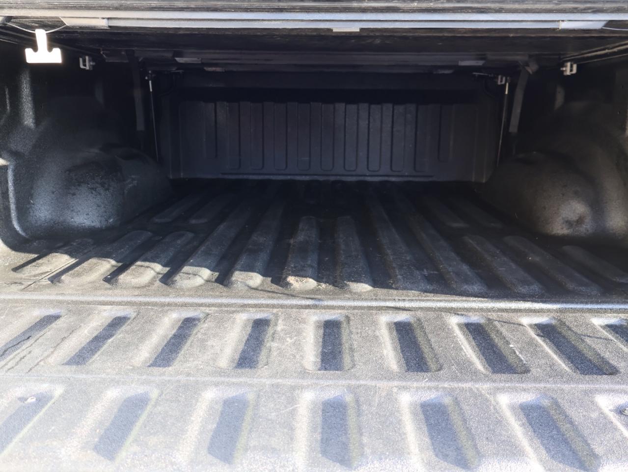 2020 RAM 1500 BIG HORN-OFF ROAD PKG HEMI 4WD CERTIFIED *ACCIDENT FREE* CAMERA BLUETOOTH HEATED SEATS/STEERING P.SENSORS CRUISE ALLOYS - Photo #37