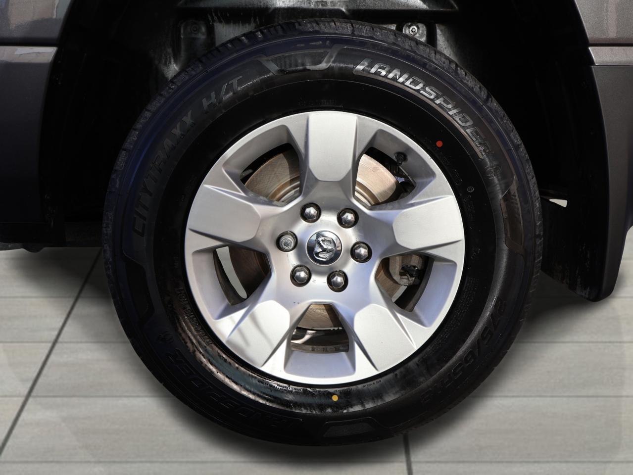 2020 RAM 1500 BIG HORN-OFF ROAD PKG HEMI 4WD CERTIFIED *ACCIDENT FREE* CAMERA BLUETOOTH HEATED SEATS/STEERING P.SENSORS CRUISE ALLOYS - Photo #39