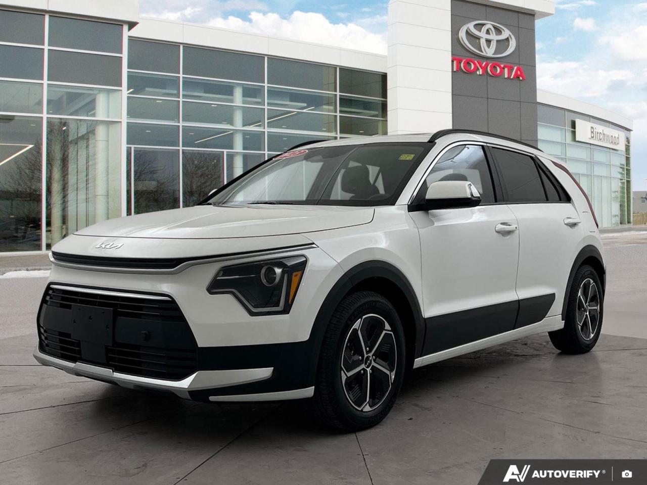 Used 2023 Kia NIRO EX Premium | Local | Sunroof | Remote Start | CarPlay | for sale in Winnipeg, MB