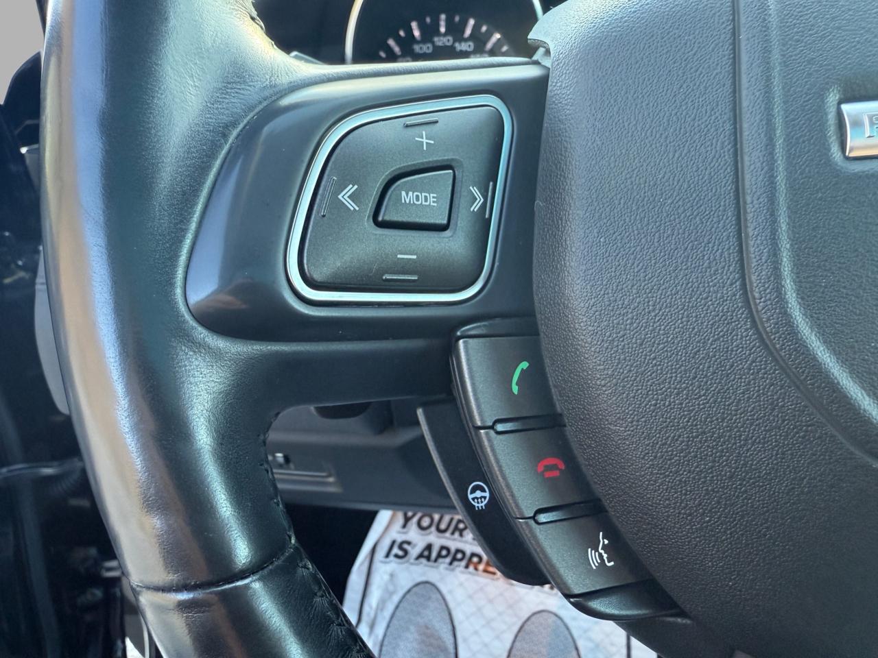 2015 Land Rover Evoque Pure Plus Photo