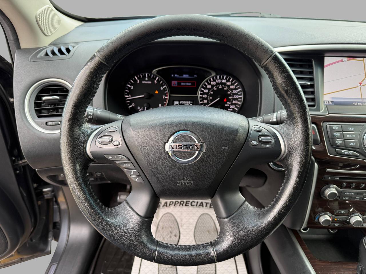 2014 Nissan Pathfinder 4WD 4DR SL Photo