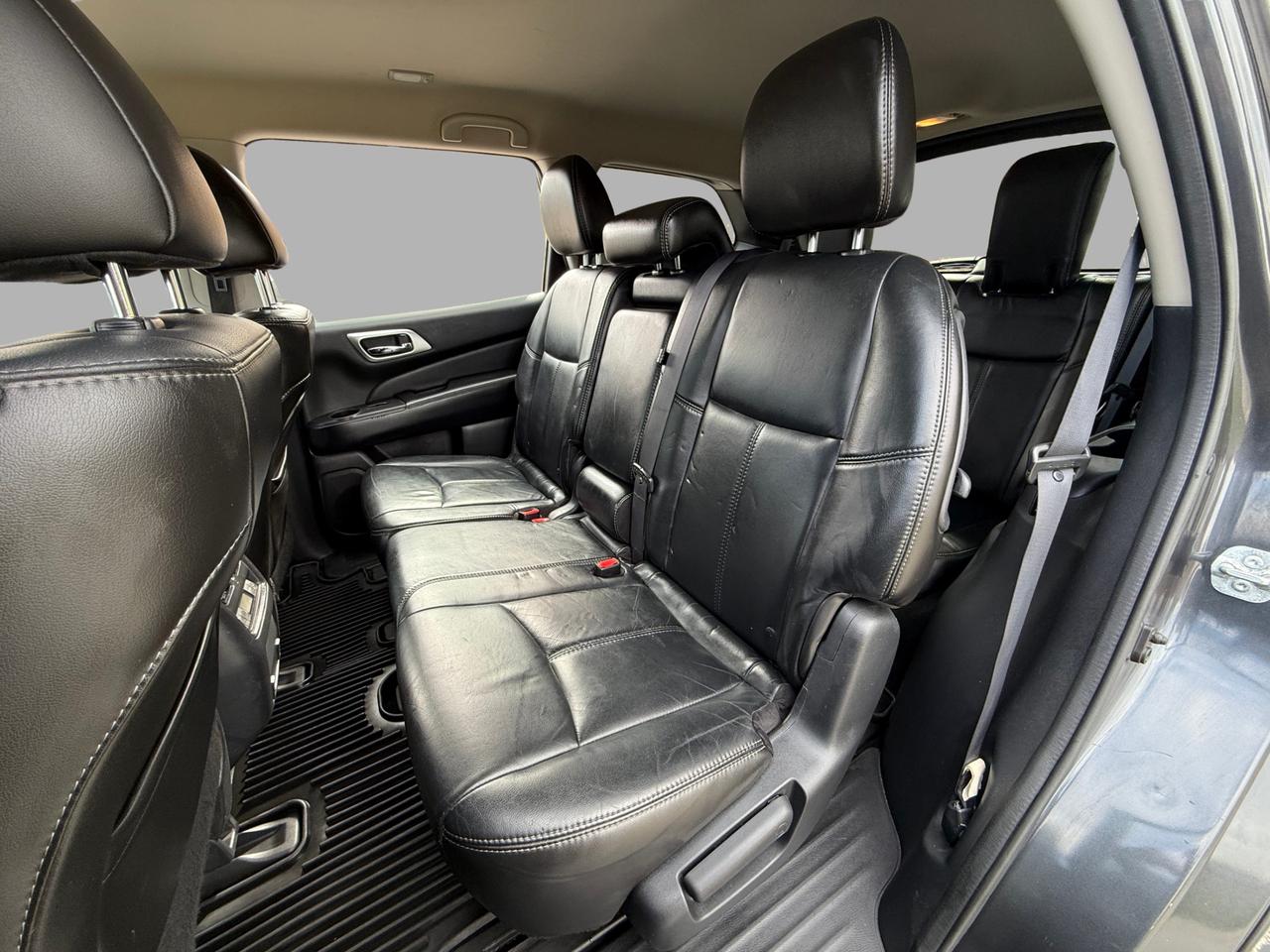 2014 Nissan Pathfinder 4WD 4DR SL Photo