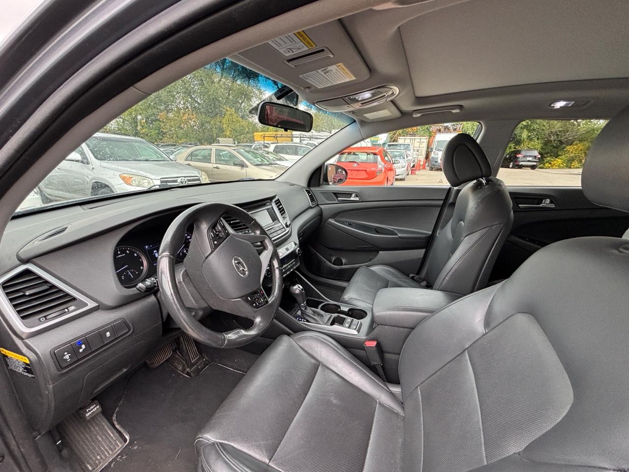 2017 Hyundai Tucson AWD 4DR 1.6L SE Photo