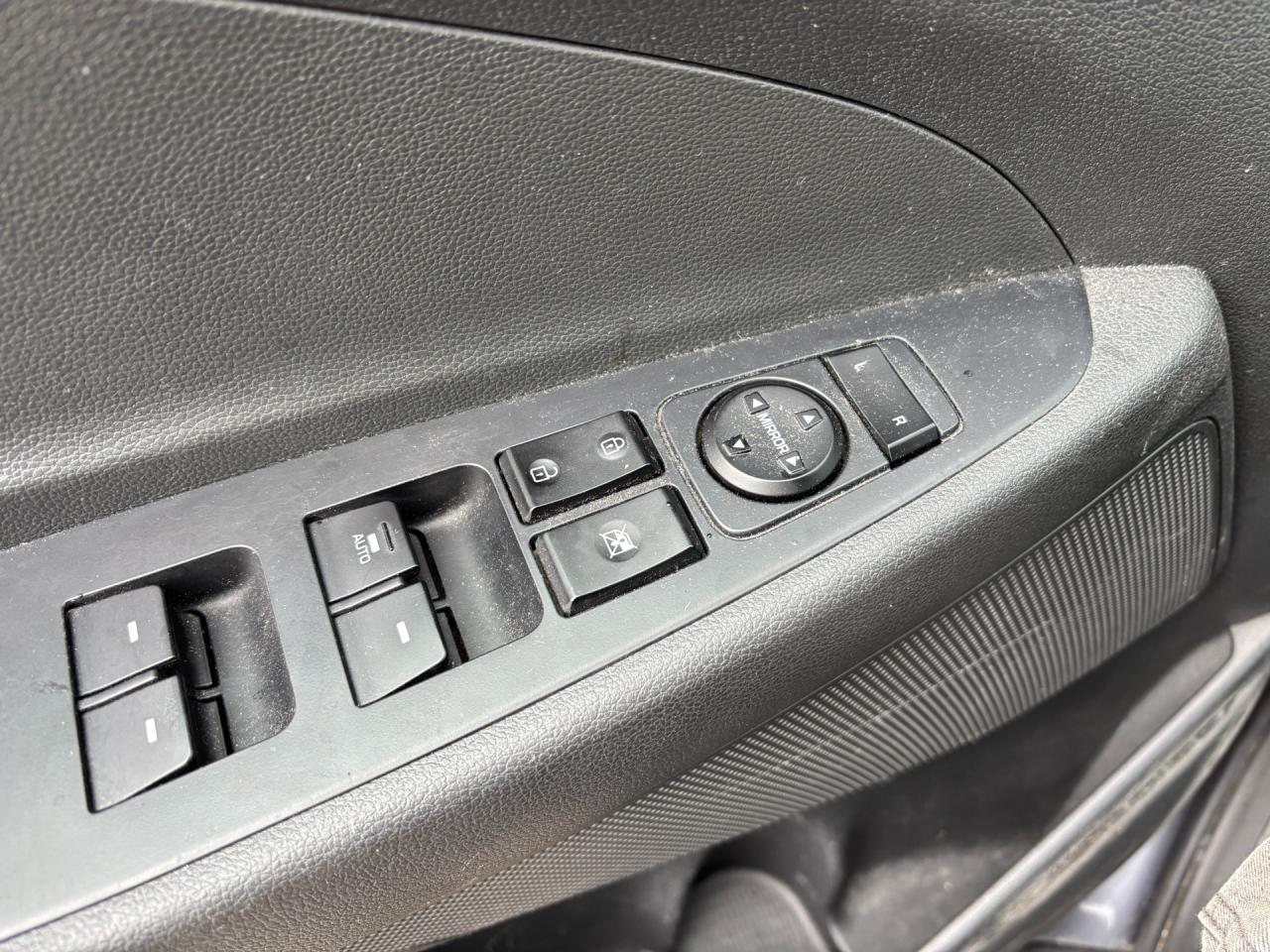 2017 Hyundai Tucson AWD 4DR 1.6L SE Photo