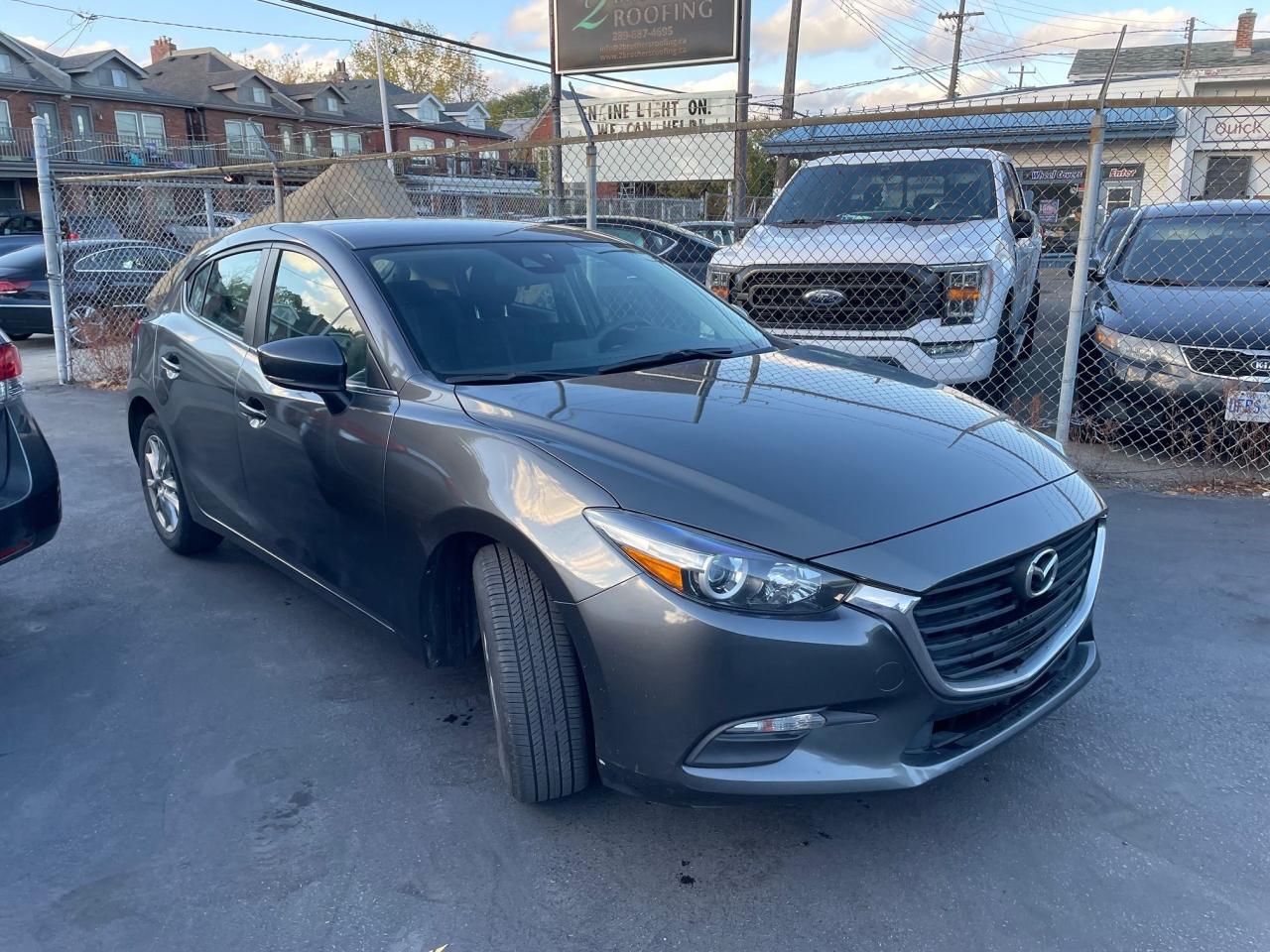 2018 Mazda MAZDA3 GS *HEATED STEERING & SEATS, SAFETY FEATURES* - Photo #3