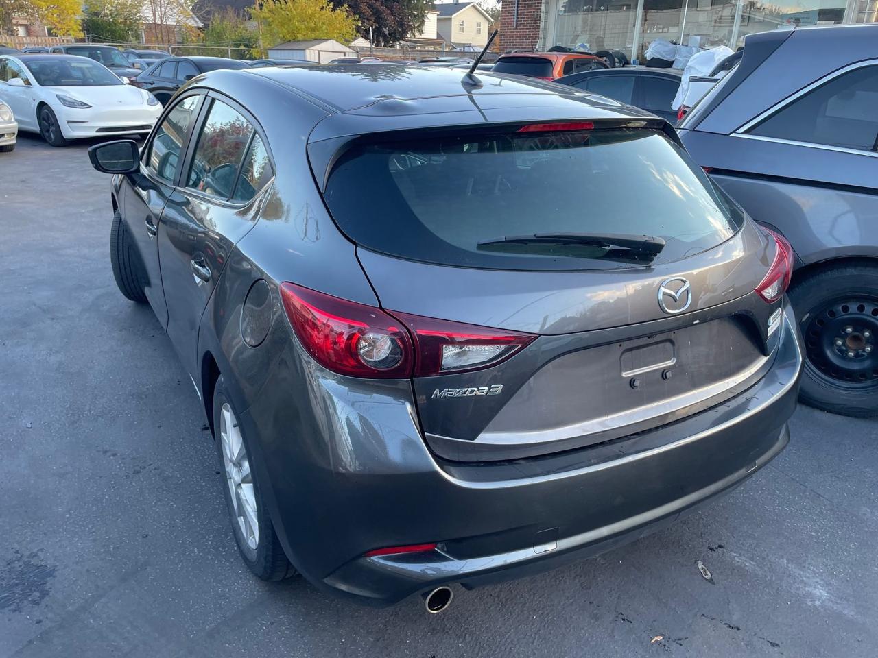 2018 Mazda MAZDA3 GS *HEATED STEERING & SEATS, SAFETY FEATURES* - Photo #6