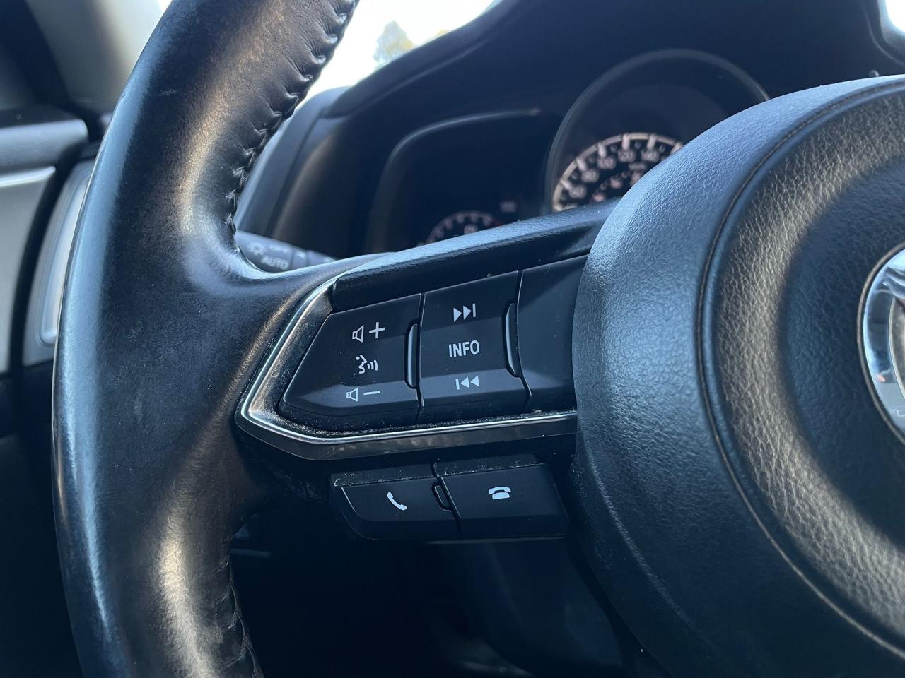 2018 Mazda MAZDA3 GS *HEATED STEERING & SEATS, SAFETY FEATURES* - Photo #11