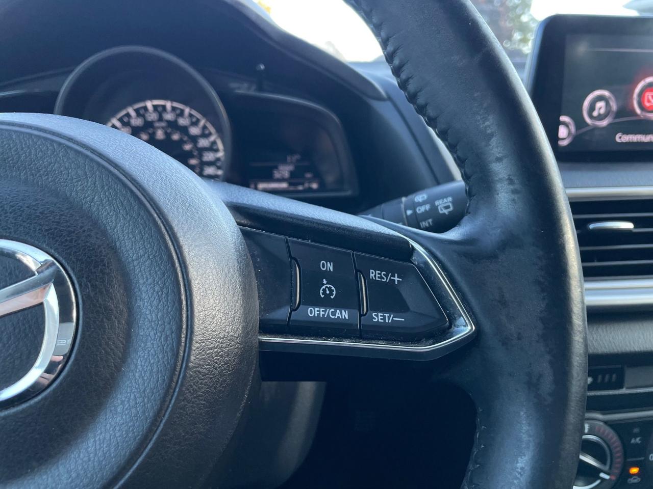 2018 Mazda MAZDA3 GS *HEATED STEERING & SEATS, SAFETY FEATURES* - Photo #12