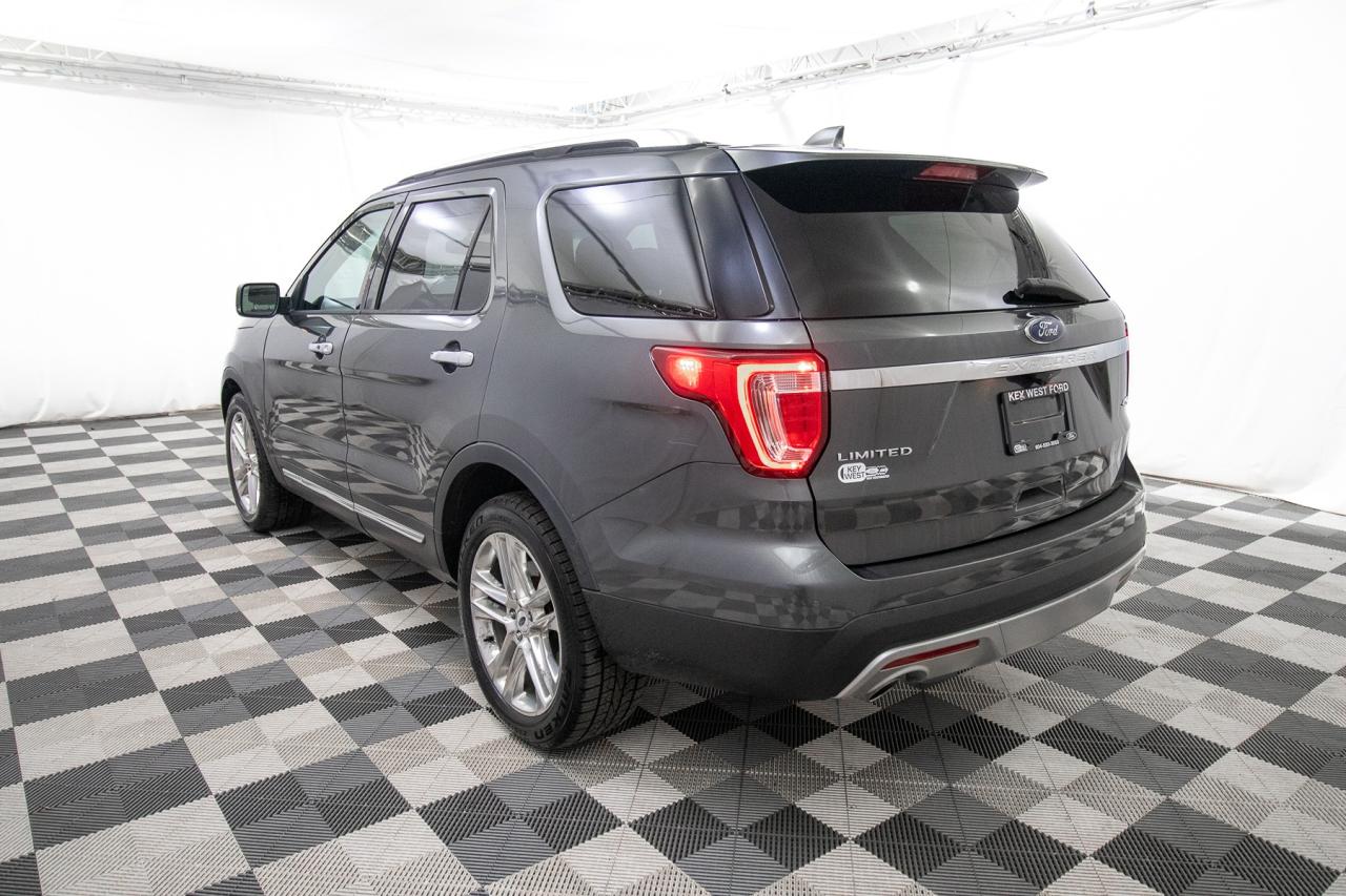 2017 Ford Explorer LIMITED Photo5
