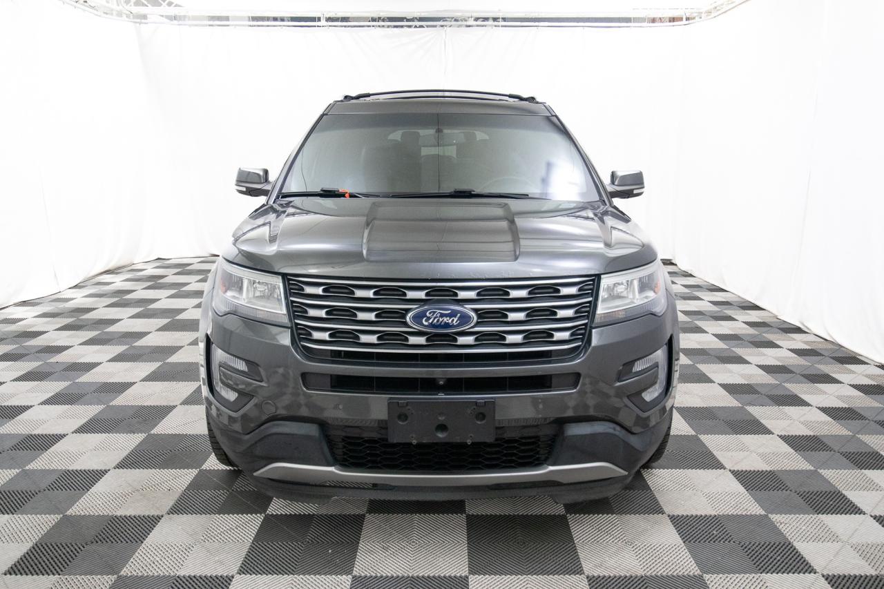 2017 Ford Explorer LIMITED Photo5