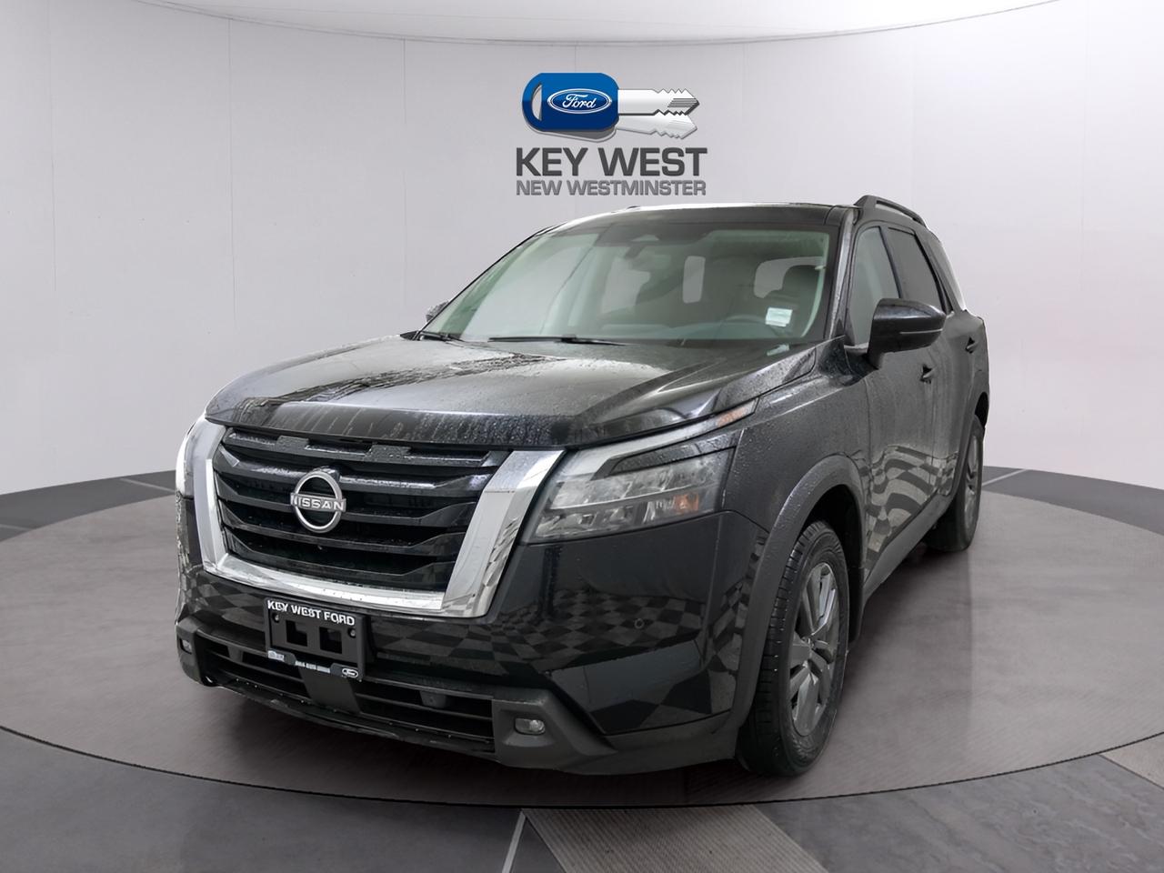2024 Nissan Pathfinder SV 4WD Photo1