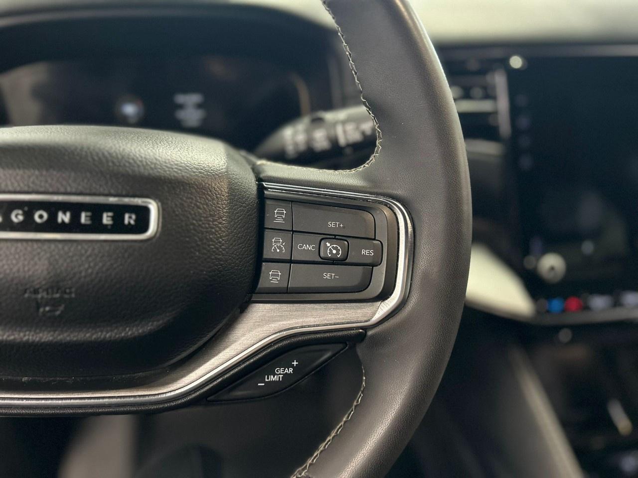 2024 Jeep Wagoneer SERIES II CARBIBE Photo