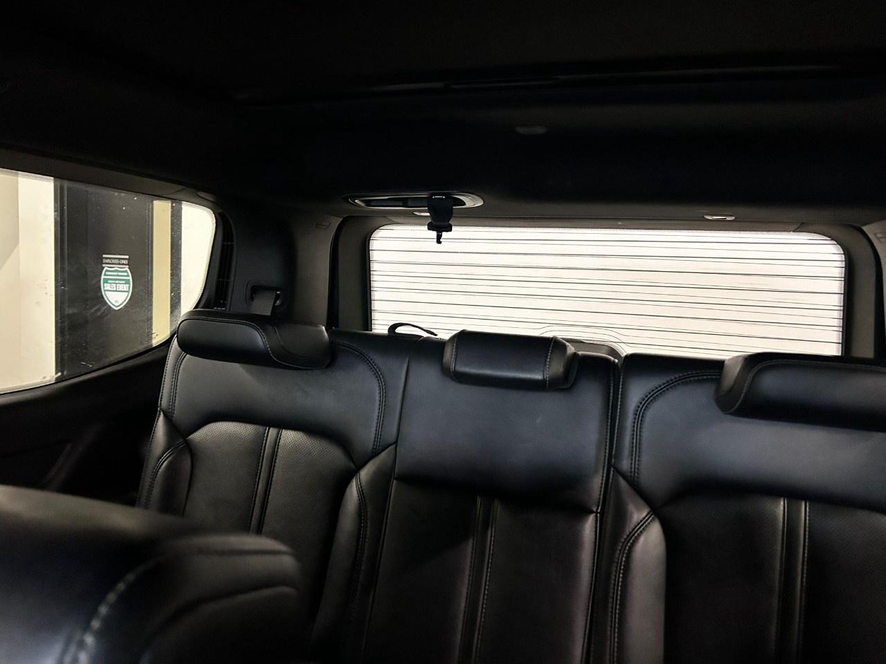 2024 Jeep Wagoneer SERIES II CARBIBE Photo