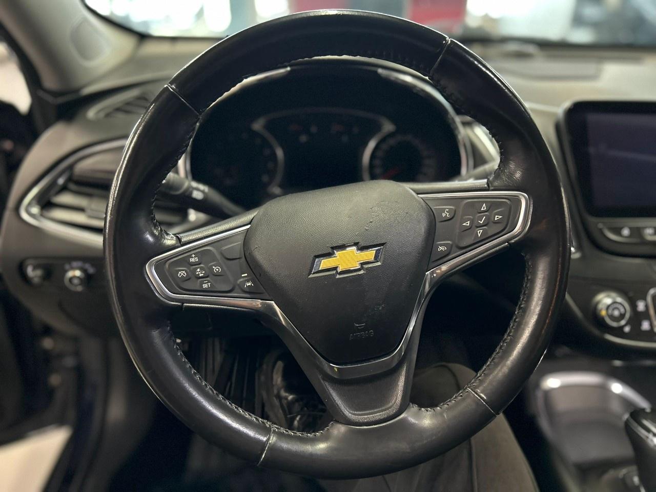 2018 Chevrolet Malibu LT Photo