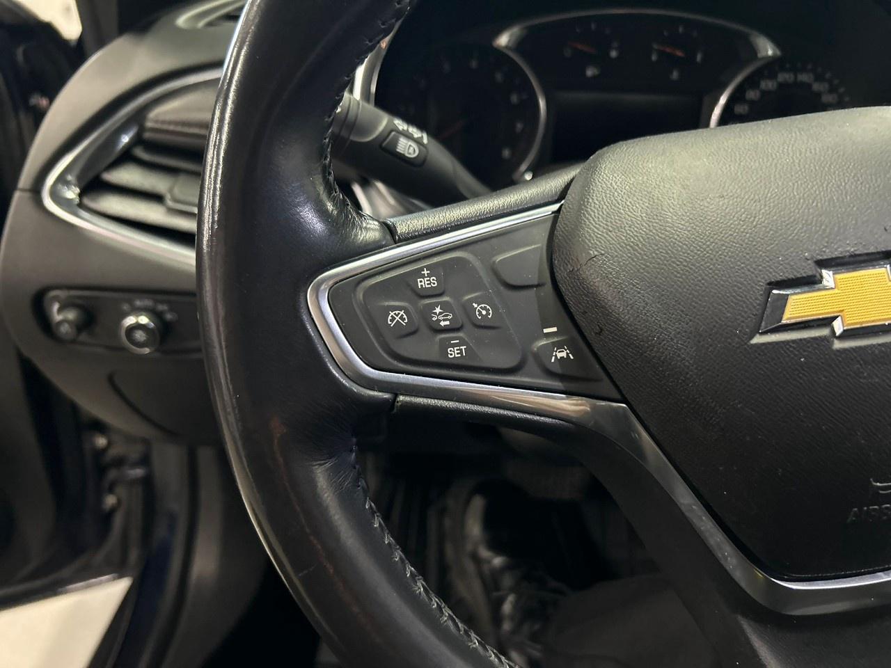 2018 Chevrolet Malibu LT Photo